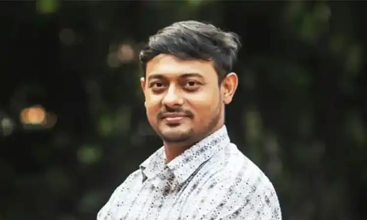 বেনাপোলে এনসিপির মুখ্য সমন্বয়ক নাসীরুদ্দীন পাটওয়ারীর গাড়িবহরে হামলা, আহত ৪