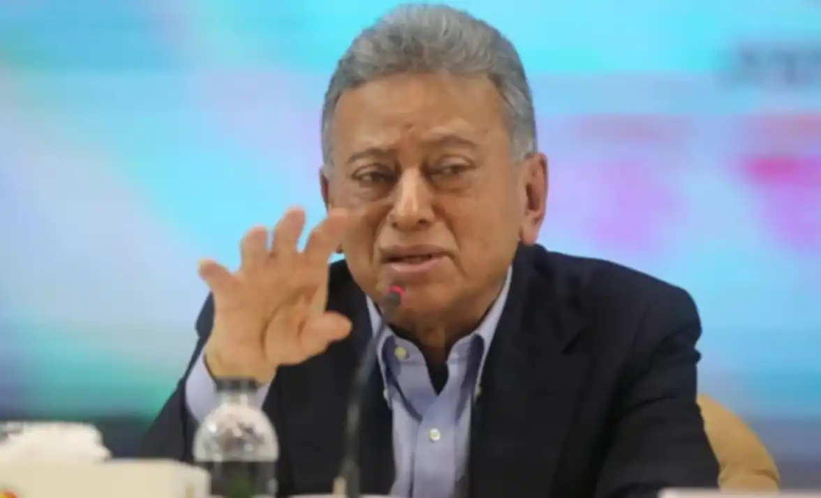 বিদ্যুৎ-গ্যাস সংকট কাটাতে সময় লাগবে: অর্থমন্ত্রী