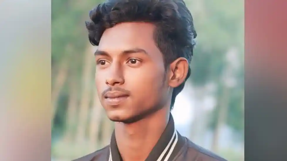 বগুড়ায় মোটরসাইকেল কিনে না দেওয়ায় স্কুলছাত্রের আত্মহত্যা