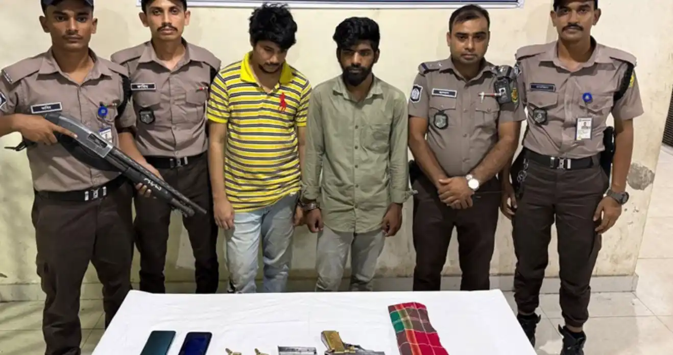 রাজধানী থেকে অস্ত্র ও গুলিসহ গ্রেপ্তার ২