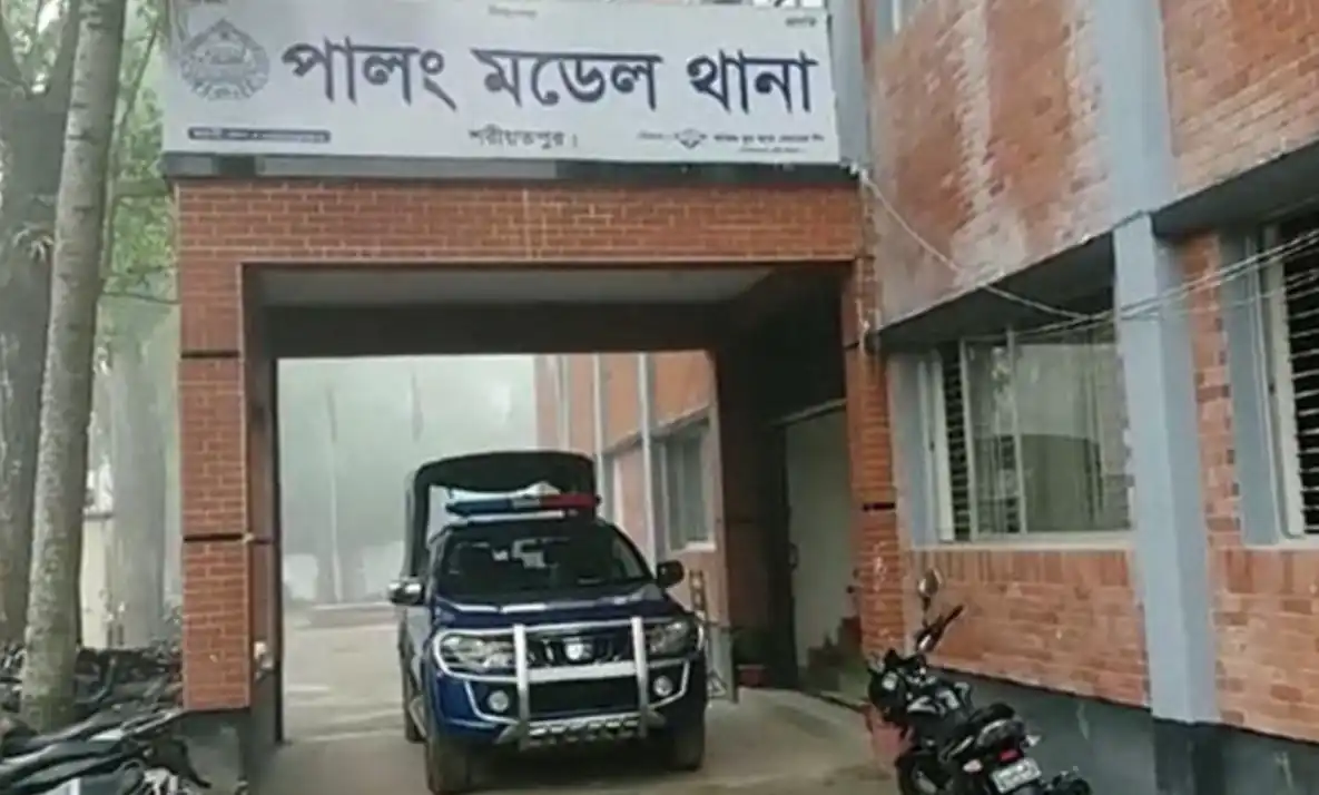 শরীয়তপুরে সাংবাদিকদের বিরুদ্ধে বিএনপি নেতার চাঁদাবাজির অভিযোগ