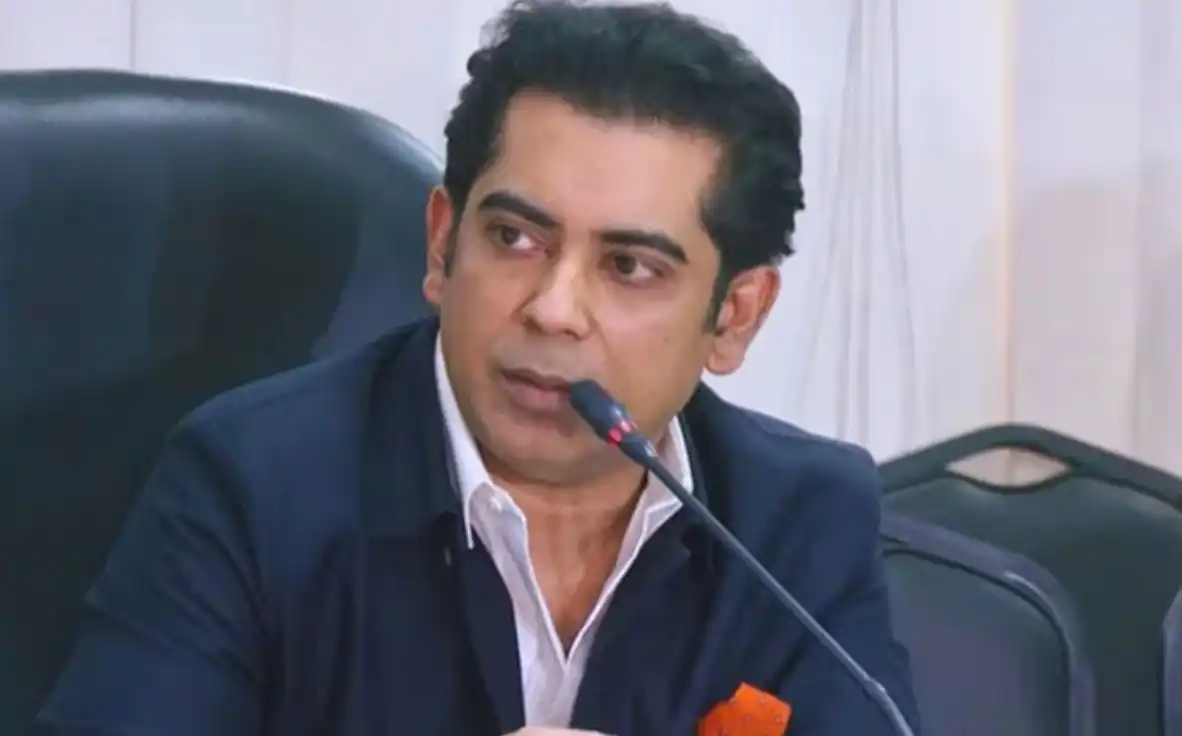 ১৭ বছর সংবাদমাধ্যমের হাত বেঁধে রাখা হয়েছিল: তথ্যমন্ত্রী
