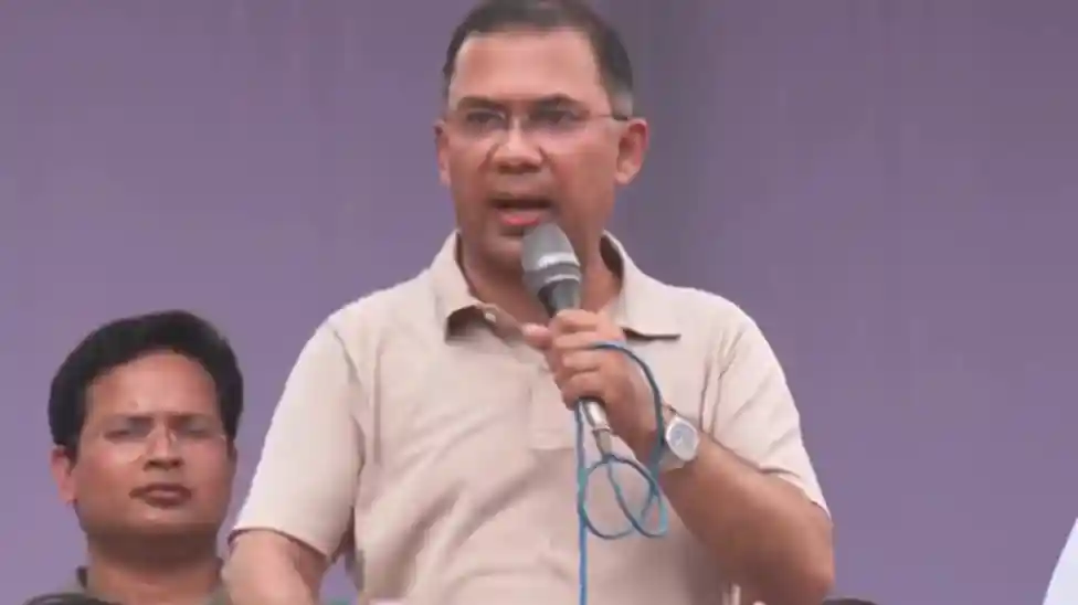 রান্নার কষ্ট লাঘবে নারীদের এলপিজি কার্ড দেবে সরকার: প্রধানমন্ত্রী