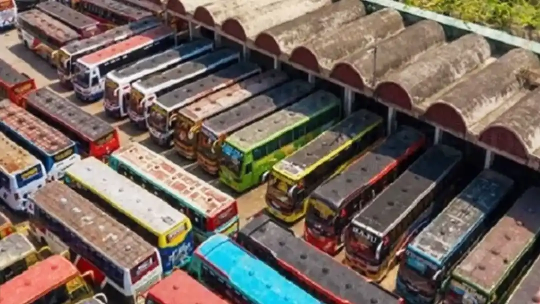 মধ্যপ্রাচ্যের যুদ্ধের প্রভাব; রাজধানীর বাস কাউন্টারে আগাম টিকিট বিক্রি বন্ধ
