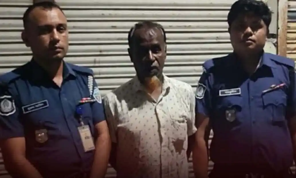 কুমিল্লায় ফুটপাতে ঘুমিয়ে থাকা নারীকে ধর্ষণ, অভিযুক্ত আটক