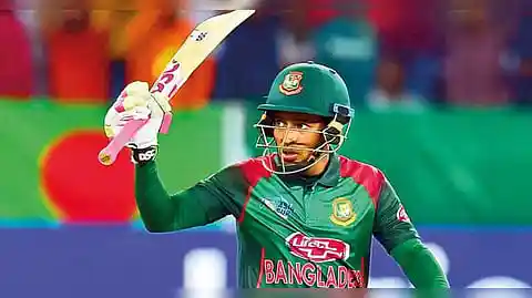 ৩৯-এ পা রাখলেন ‘মিস্টার ডিপেন্ডেবল’, জন্মদিনে মুশফিকের ব্যাটে বড় সংগ্রহের স্বপ্ন